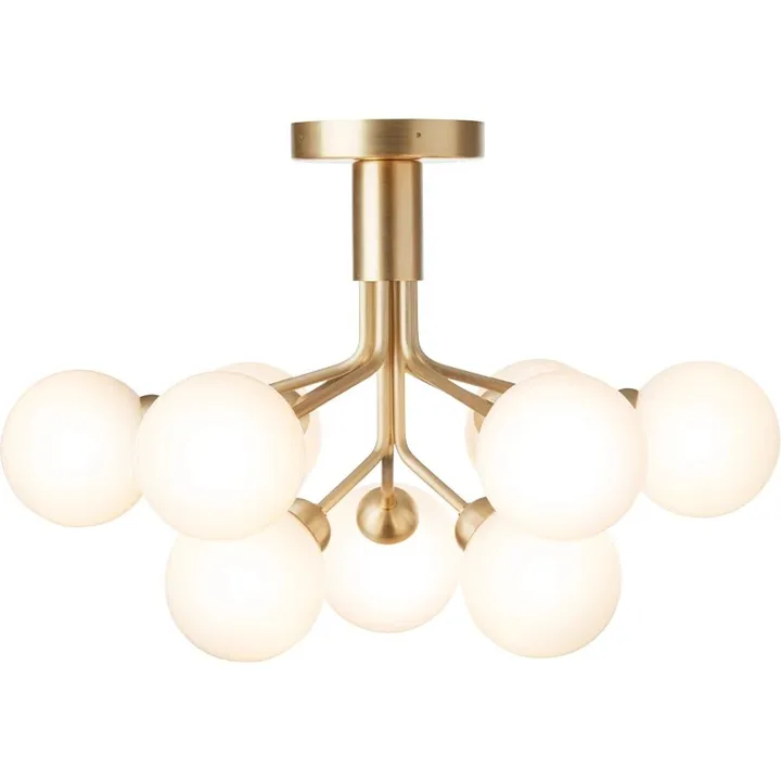 Nuura Apiales 9 Messing og Opal Glas – loftlampe — produktfoto