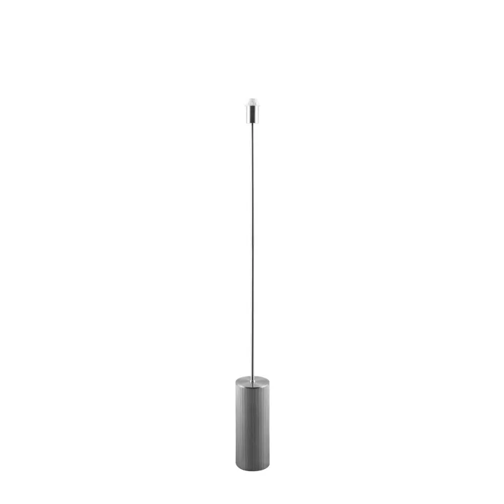 Globen Lighting Rib Base Børstet Stål – gulvlampe — produktfoto