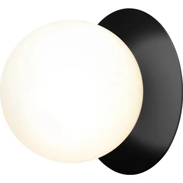 Nuura Liila 1 Væg/ Medium Sort/Opal – væglampe — produktfoto