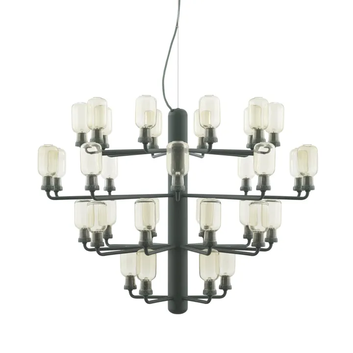 Normann Copenhagen Amp Stor Guld & Grøn – lysekrone — produktfoto