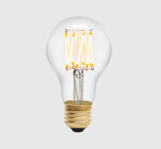 Tala Globe E27 6W LED pære, klar (2200K) – pære — produktfoto
