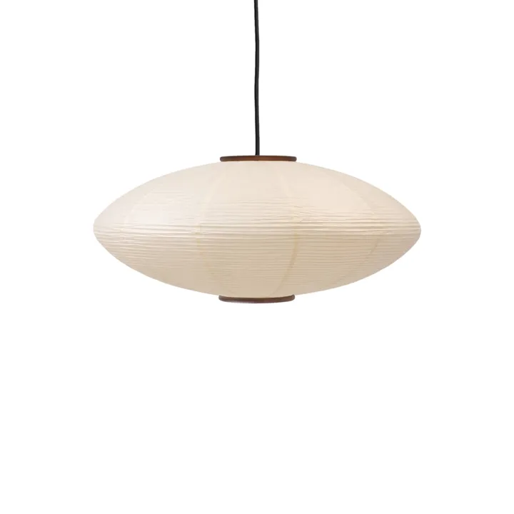 Edgeform Mori Oval Ø52 Valnød/Off-white – pendel — produktfoto