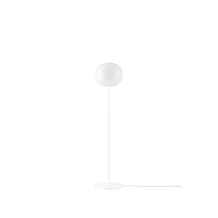 Lodes Volum 29 Kort Glossy White – gulvlampe — produktfoto
