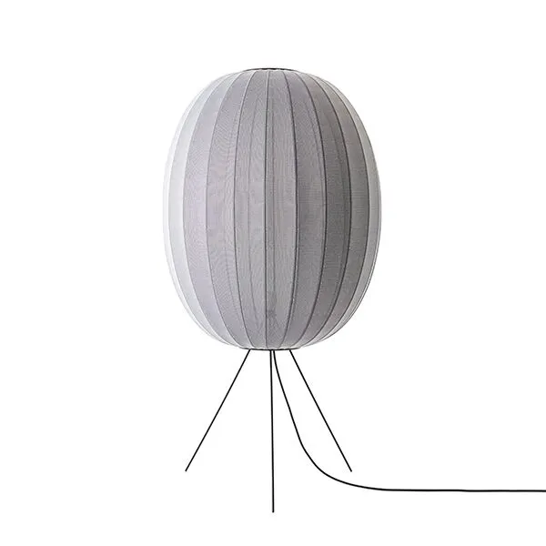 Made By Hand Knit-Wit Round Ø65 Medium Sølv – gulvlampe — produktfoto