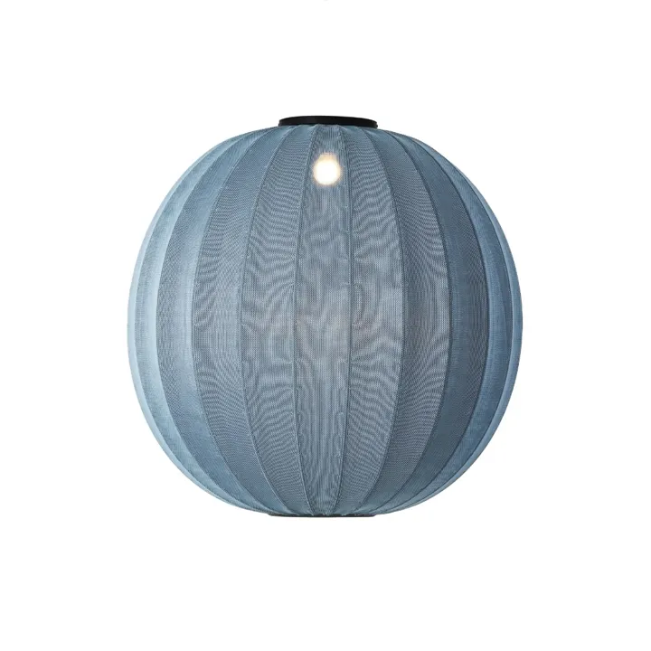 Made By Hand Knit-Wit 75 Rund Blue Stone – loftlampe — produktfoto