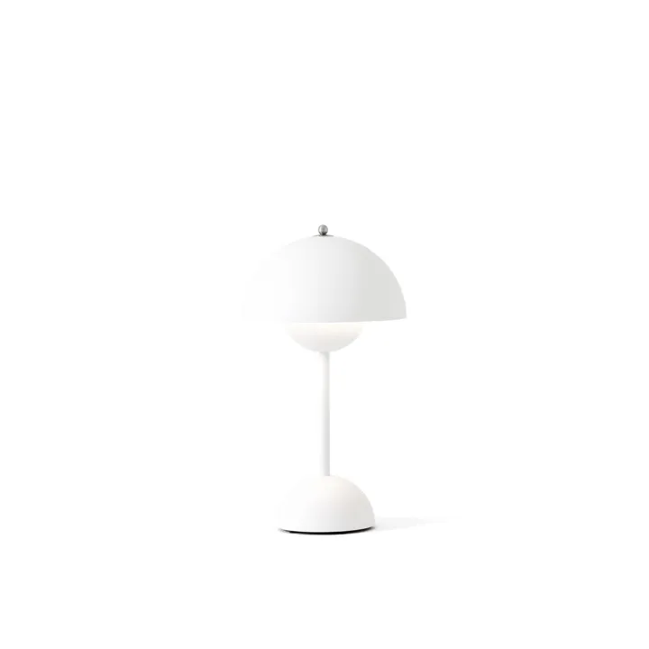 &Tradition Flowerpot VP9 Mat Hvid – transportabel bordlampe — produktfoto