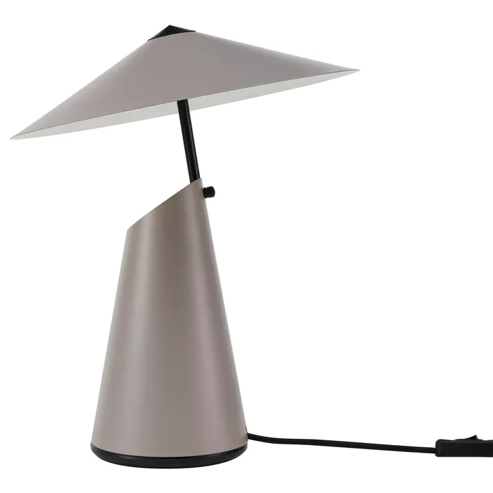 Design For The People Taido Brun – bordlampe — produktfoto