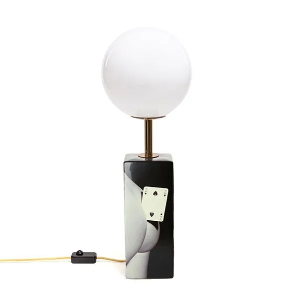 Seletti Toiletpaper Home Two of Spades Hvid/Multifarvet – bordlampe — produktfoto