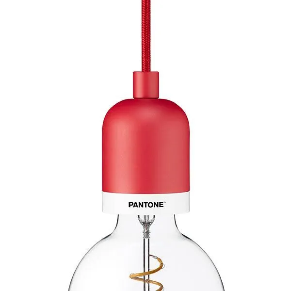 PANTONE Living Deneb Rød – pendel — produktfoto