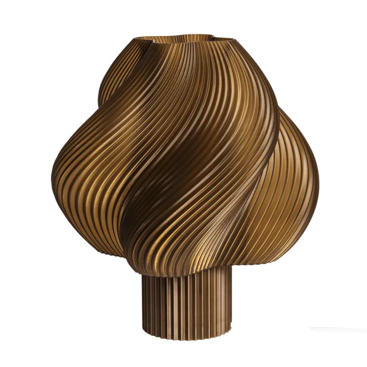 Créme Atelier Crème Atelier Soft Serve Mega Caramel – gulvlampe — produktfoto