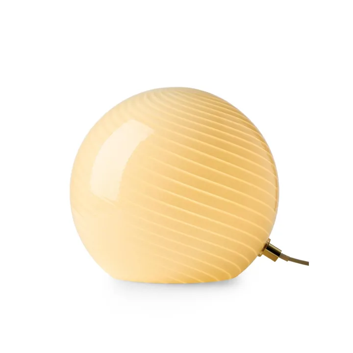 Halo Design Candy Ø20 Cream – bordlampe — produktfoto