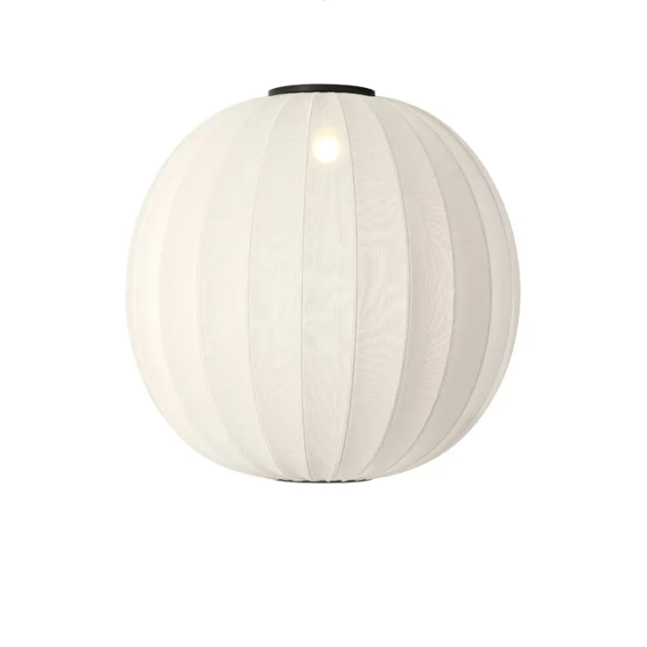 Made By Hand Knit-Wit 75 Rund Perle Hvid – loftlampe — produktfoto