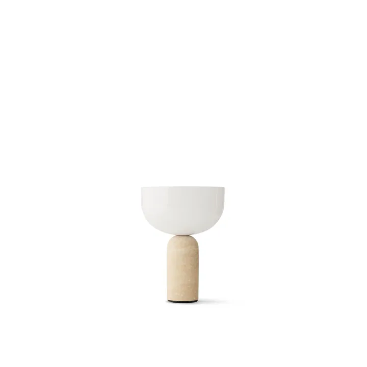 New Works Kizu Limited Edition Travertin/Sand – transportabel bordlampe — produktfoto