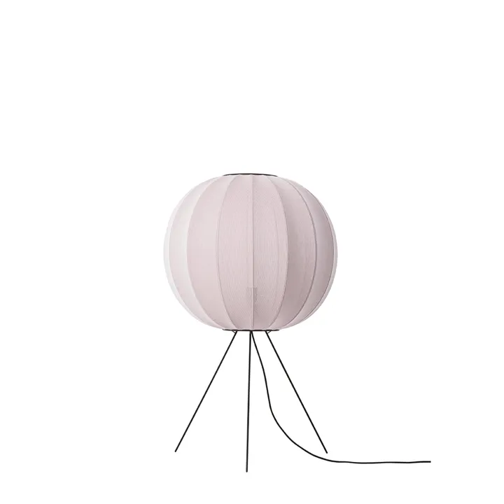 Made By Hand Knit-Wit Round Ø60 Medium Lyserød – gulvlampe — produktfoto