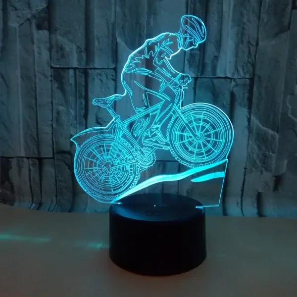 Mountainbike 3D lampe. Sej lysende mountainbike rytter. Farveskift mellem 7 farver. – dekorationslys — produktfoto