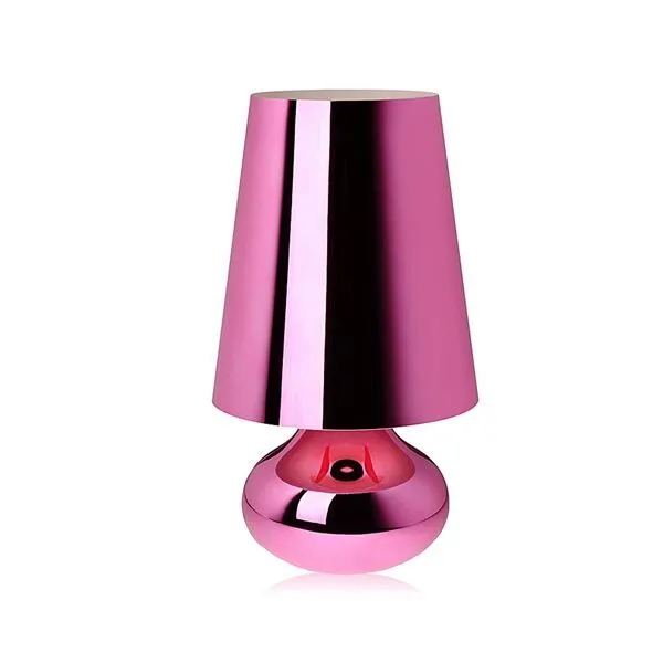 Kartell Cindy Fuchsia Pink – bordlampe — produktfoto