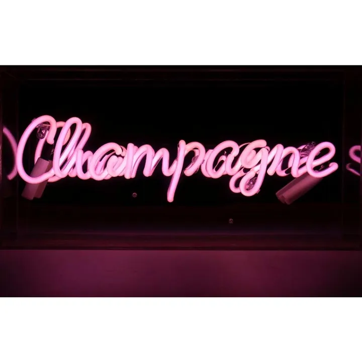 Locomocean Champagne neonskilt – dekorationslys — produktfoto