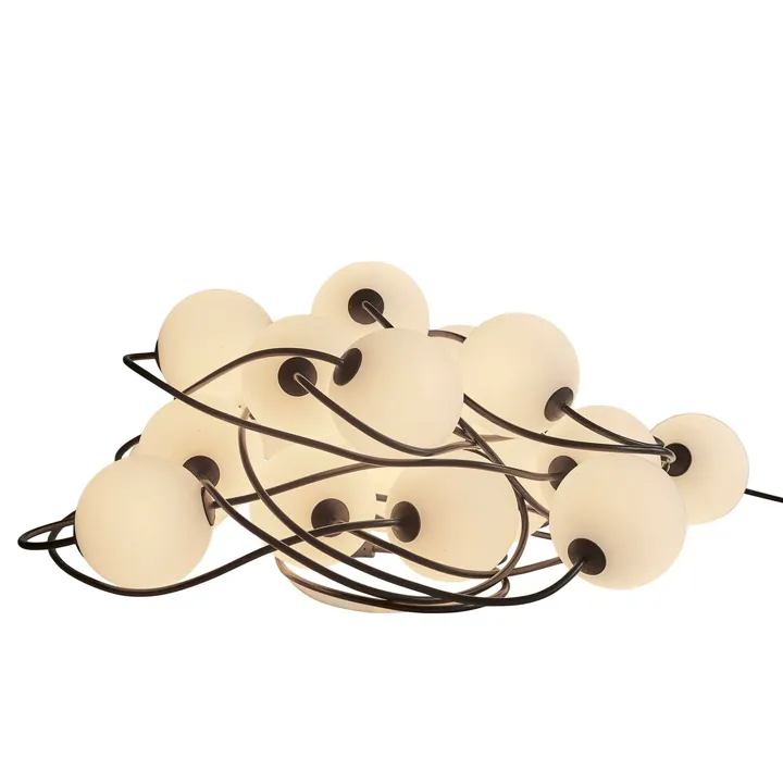 Loom Design Miss Garland 50 – udendørslampe — produktfoto