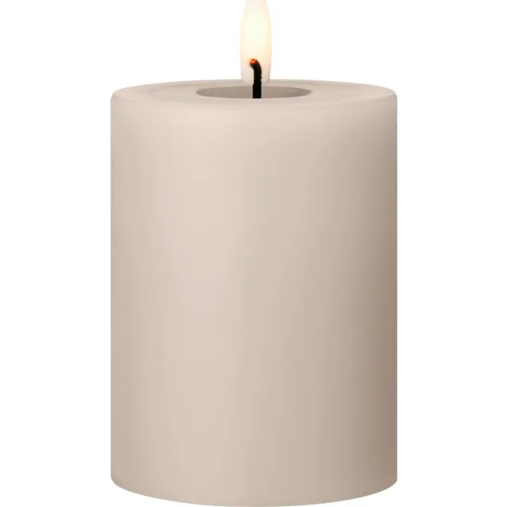 ester & erik LED bloklys, beige, 10 cm – LED-stearinlys — produktfoto