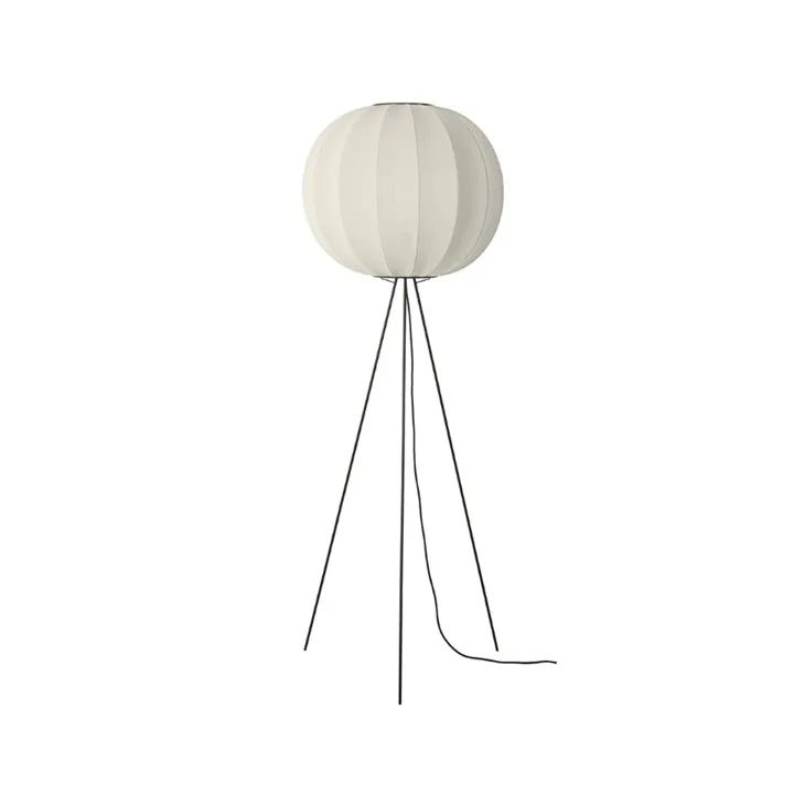 Made By Hand Knit-Wit Round Høj Ø60 Pearl White – gulvlampe — produktfoto