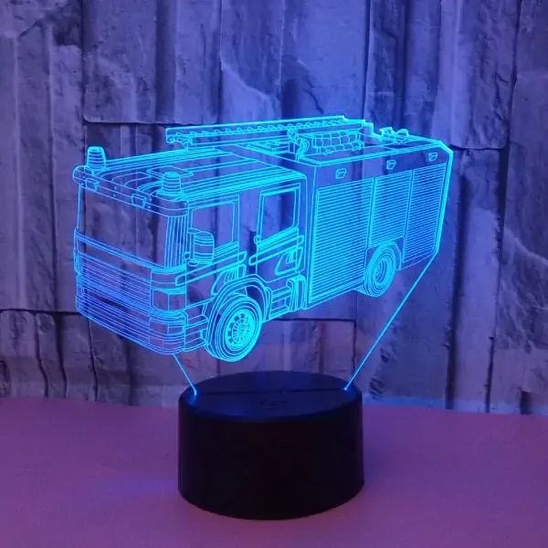 Brandbil 3D lampe. Farveskift mellem 7 farver. – dekorationslys — produktfoto