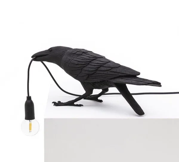 Seletti Bird Playing Sort – bordlampe — produktfoto