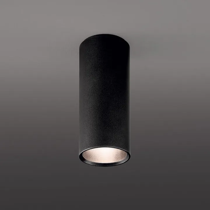 Lodes A-tube Mini (mat sort) (Outlet) – loftlampe — produktfoto