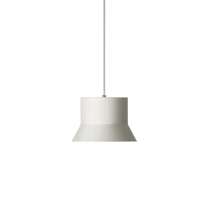 Normann Copenhagen Hat Stor Warm Grey – pendel — produktfoto