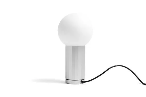 HAY Turn On Aluminium – bordlampe — produktfoto
