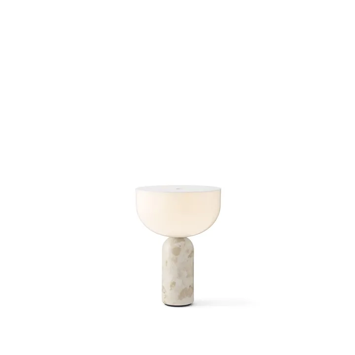 New Works Kizu Kunis Breccia – transportabel bordlampe — produktfoto