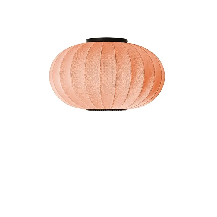 Made By Hand Knit-Wit Oval Loft/ Ø57 Coral – væglampe — produktfoto