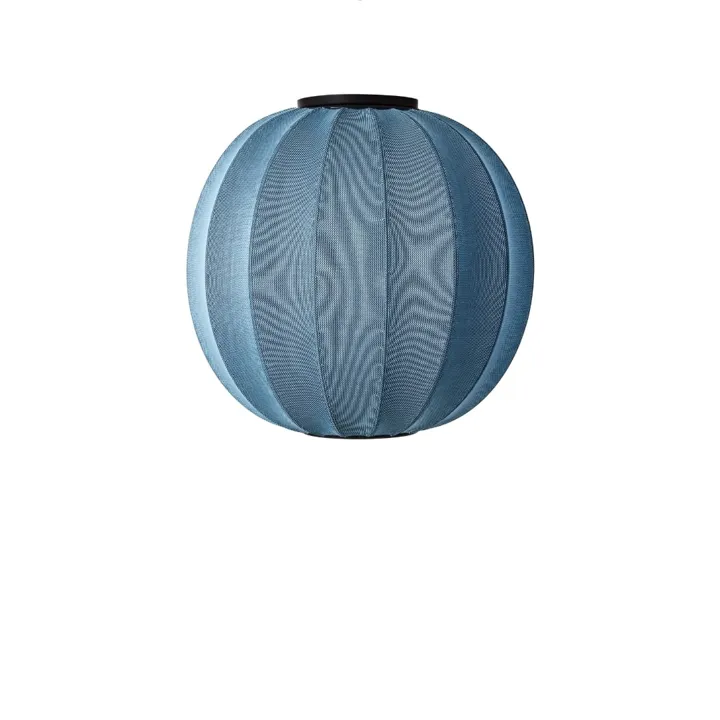 Made By Hand Knit-Wit 60 Rund Blue Stone – loftlampe — produktfoto