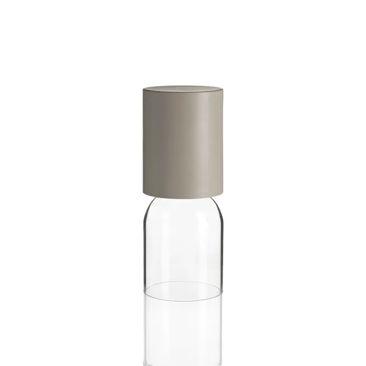Luceplan Nui Mini Sand – transportabel bordlampe — produktfoto