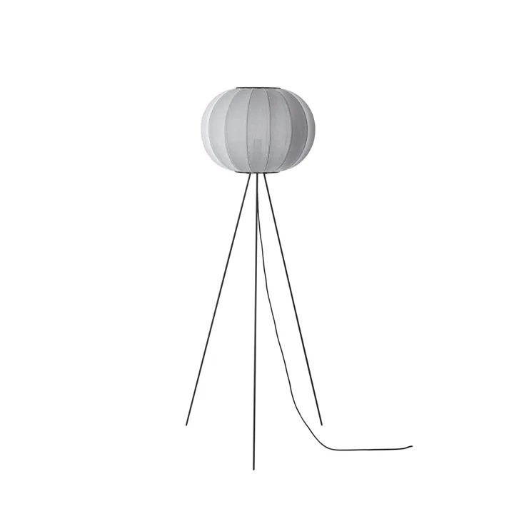 Made By Hand Knit-Wit Round Høj Ø45 Sølv – gulvlampe — produktfoto