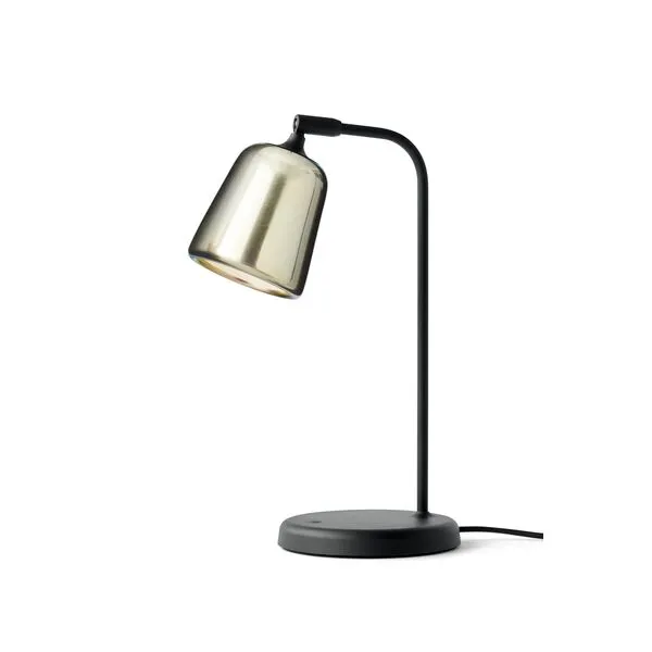 New Works Material Gul Stål – bordlampe — produktfoto