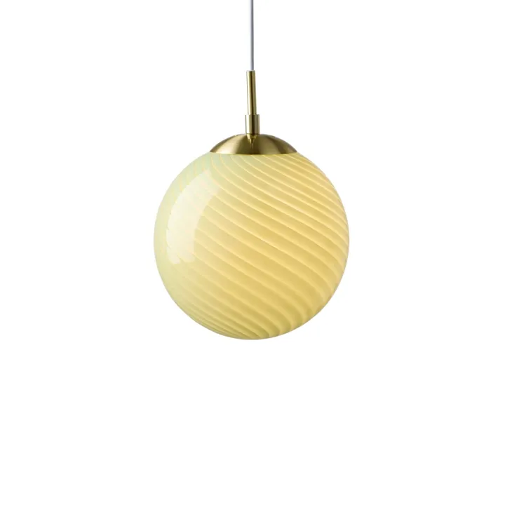Halo Design Candy Ball Ø20 OIiven – pendel — produktfoto