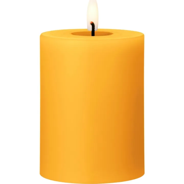 ester & erik LED bloklys, orange, 10 cm – LED-stearinlys — produktfoto
