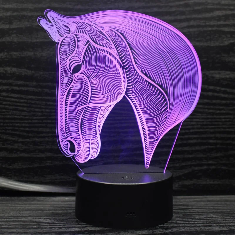 Heste 3D lampe. Flot og elegant Hestehoved lampe. Farveskift mellem 7 farver. — produktfoto