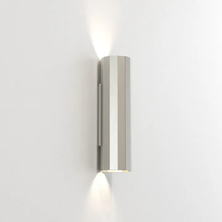 Astro Lighting OUTLET Hashira 300 – væglampe — produktfoto