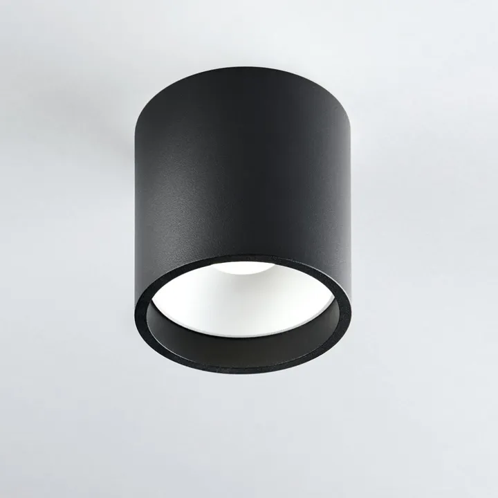 LIGHT-POINT Solo 2 Round Sort 2700K – loftlampe — produktfoto
