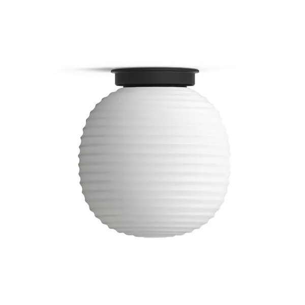 New Works Lantern Globe Lille Ø20 – loftlampe — produktfoto