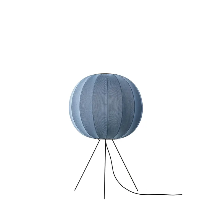 Made By Hand Knit-Wit Round Ø60 Medium Blue Stone – gulvlampe — produktfoto
