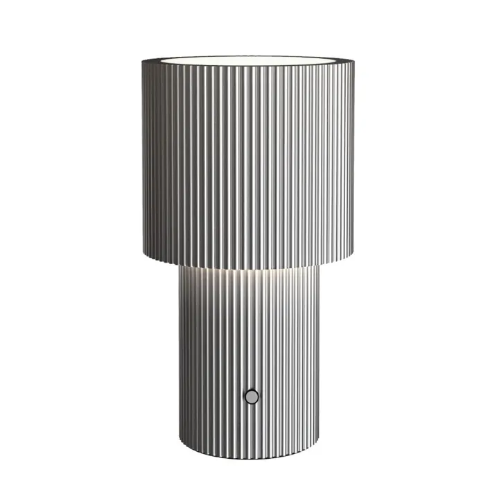 Herstal Iluma Bærbar Bodlampe - Silver – transportabel bordlampe — produktfoto