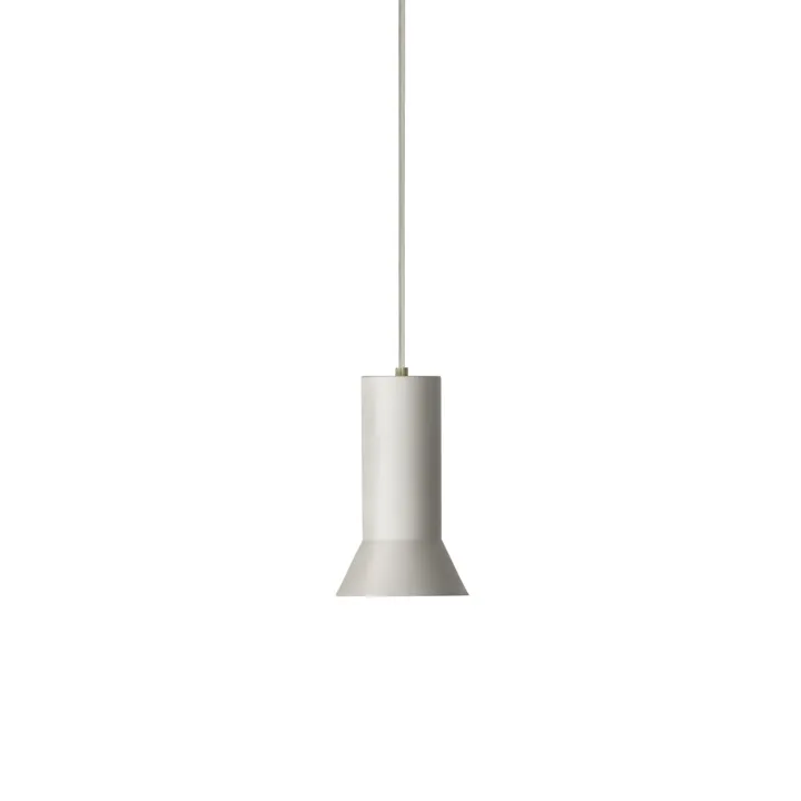 Normann Copenhagen Hat Lille Warm Grey – pendel — produktfoto