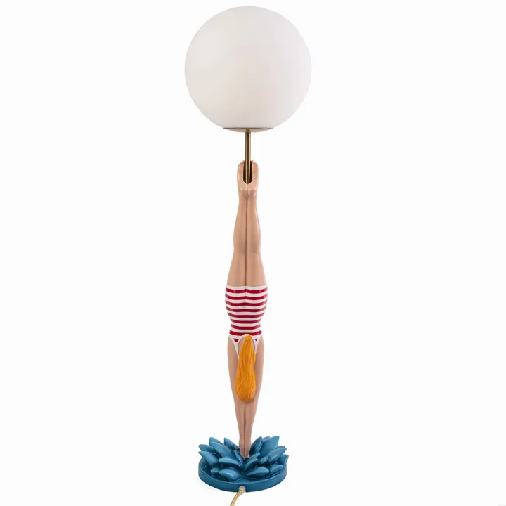 Seletti Lady Diver Rød/Multifarvet – bordlampe — produktfoto