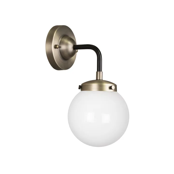 Globen Lighting Alley 1 Antik Messing/Hvid – væglampe — produktfoto