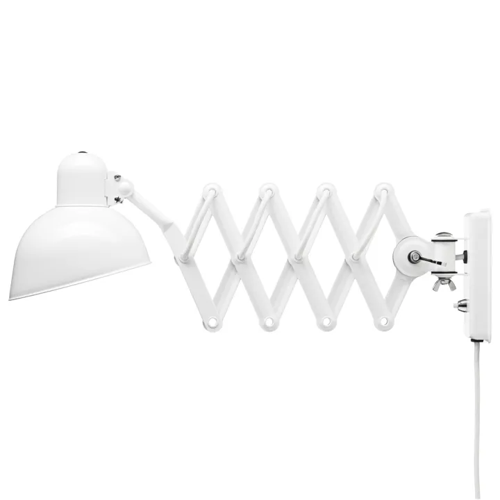 Fritz Hansen Kaiser Idell 6718 Hvid – væglampe — produktfoto