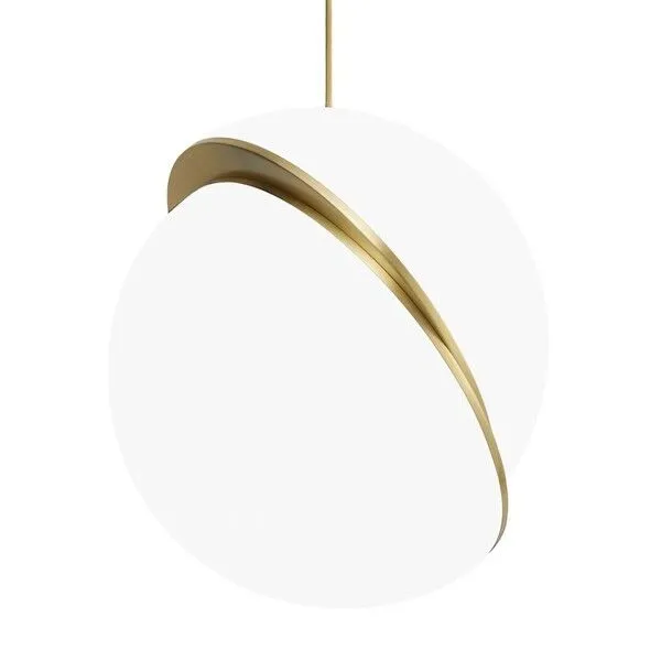 Lee Broom Crescent Light Opal/Messing – pendel — produktfoto