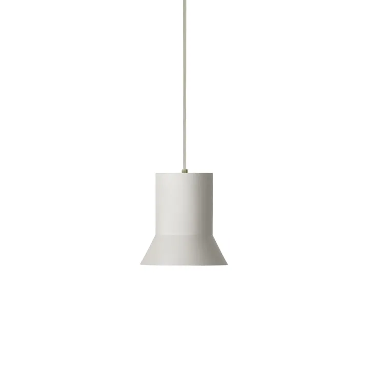 Normann Copenhagen Hat Medium Warm Grey – pendel — produktfoto