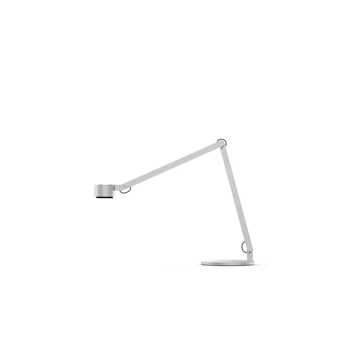 Wästberg W227 Winkel Alu Traffic White – bordlampe — produktfoto